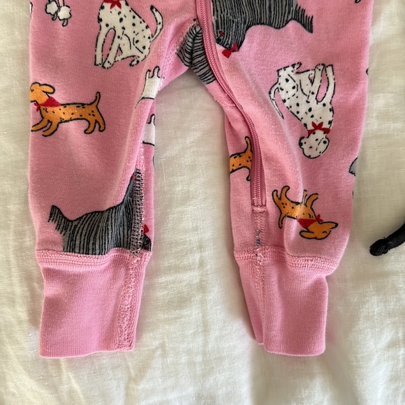 Hanna Andersson Dog Pajama Zip Romper and Hat Halloween Costume Set - Picture 4 of 11